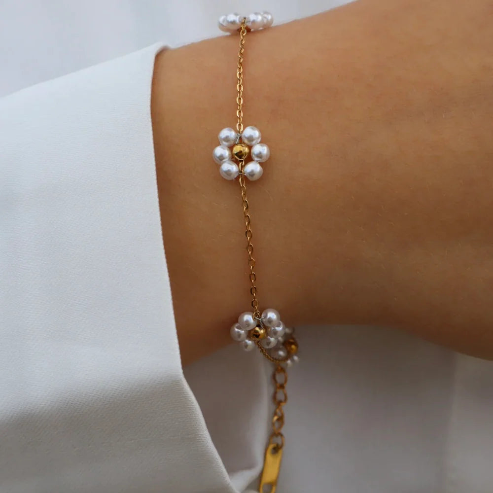 Mel flower bracelet