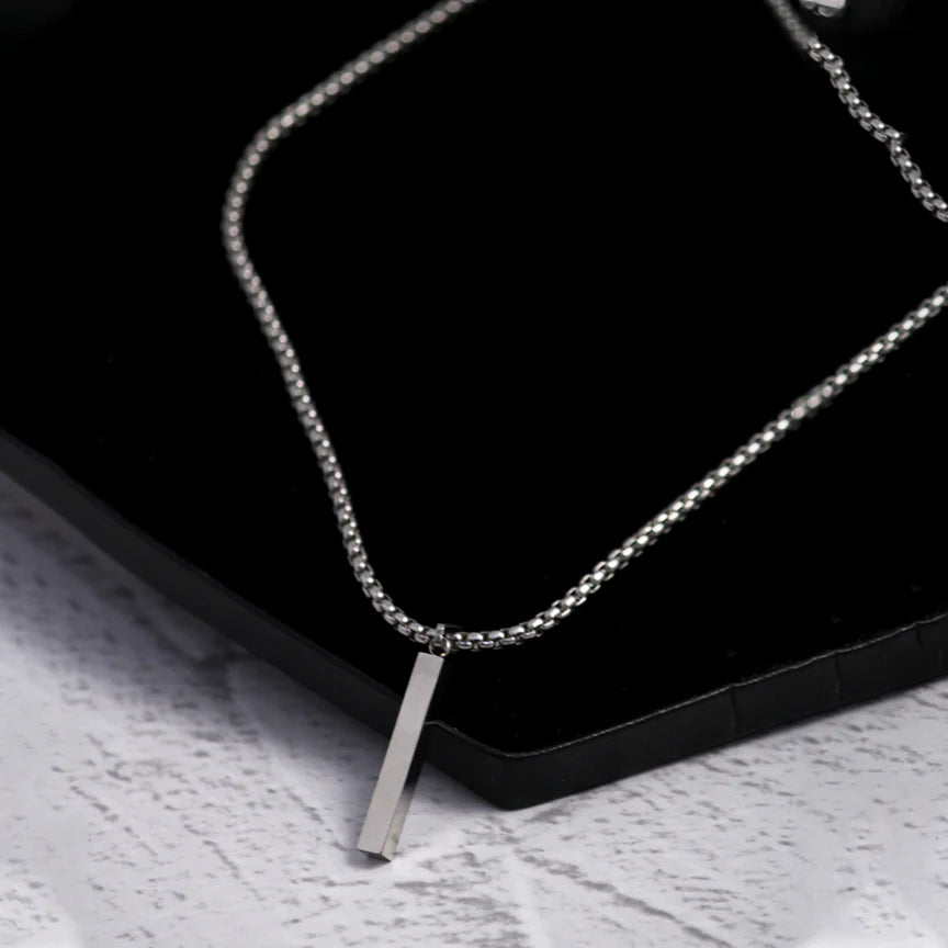 Bar necklace