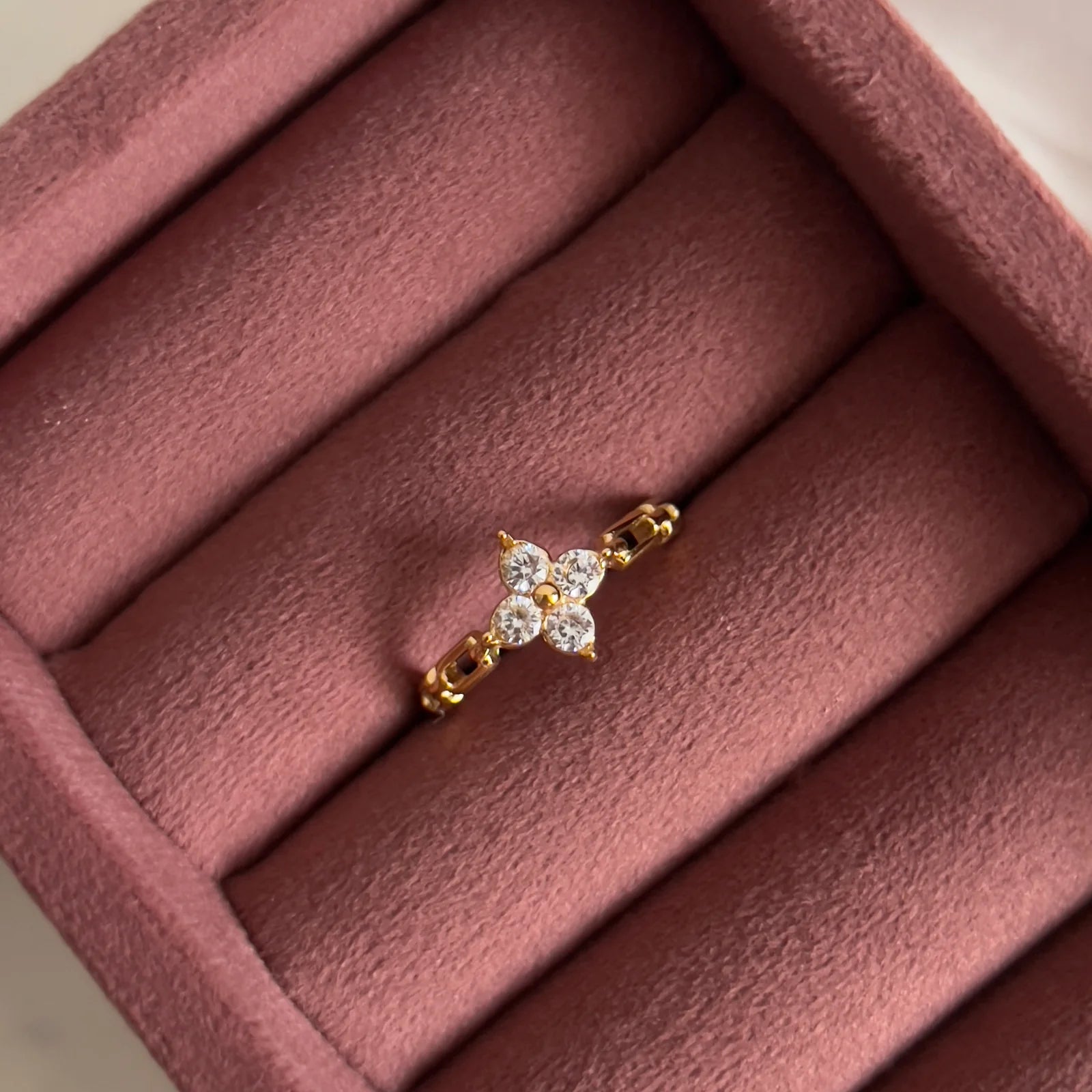 Bloom ring-18k Gold Plated