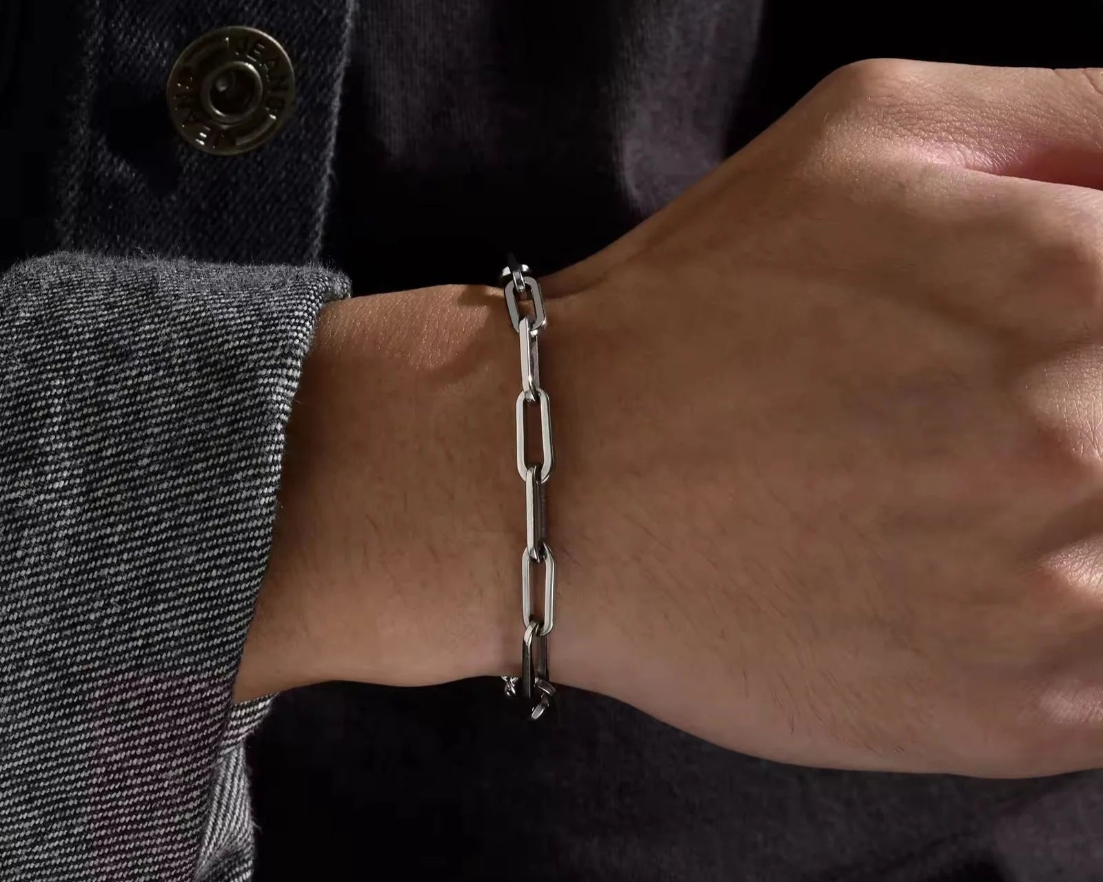 Supreme bracelet
