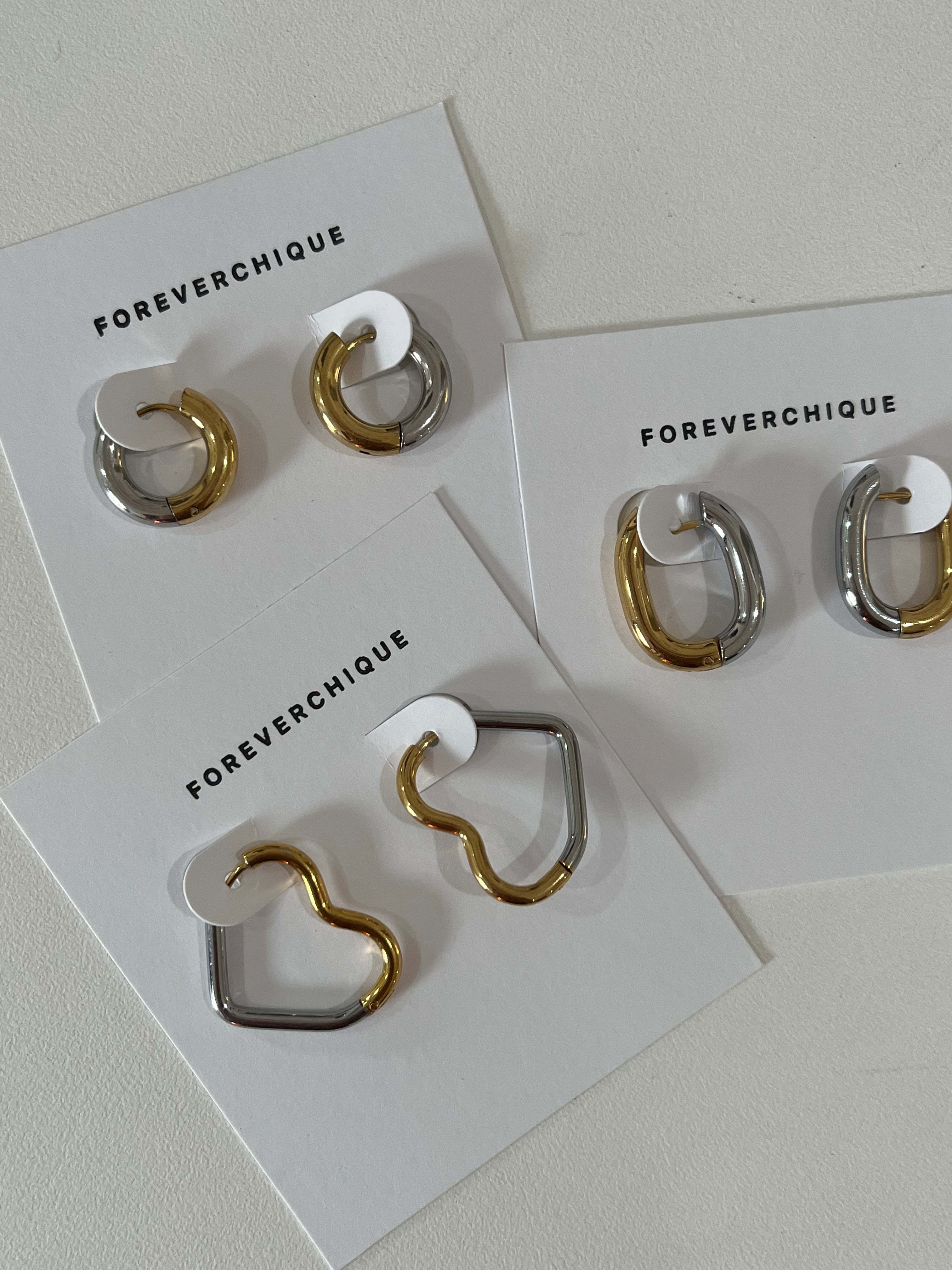 Metal affair earrings