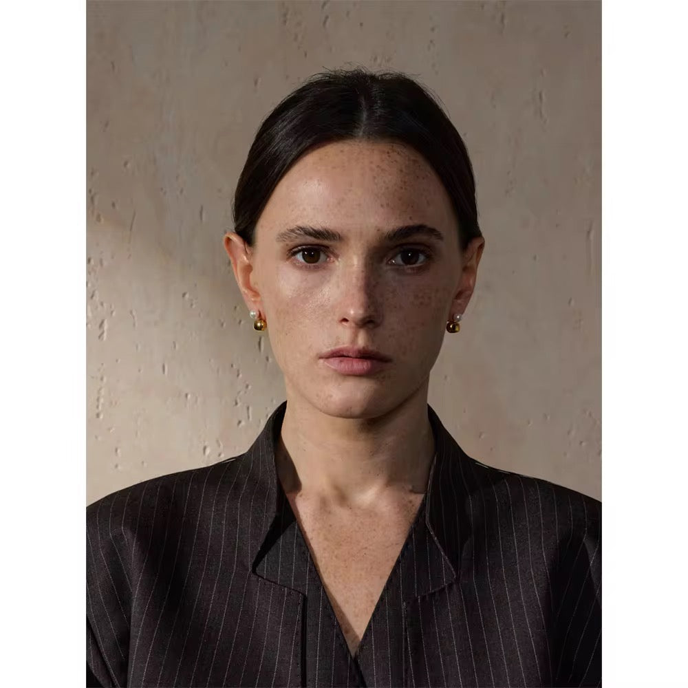 Pearl droplet earrings