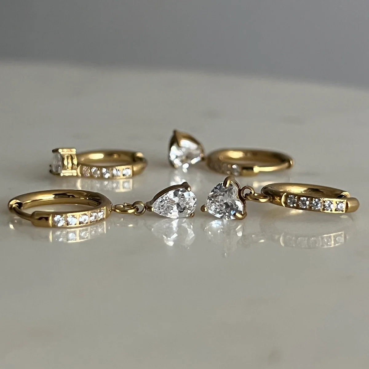 Amour Crystal earrings-18k Gold Plated