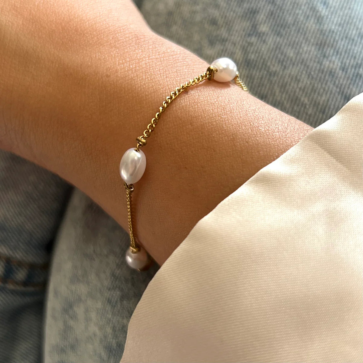 Melly pearl bracelet