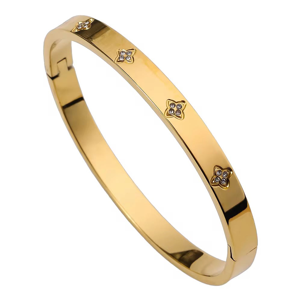 Clover Band- 18k Gold Plated