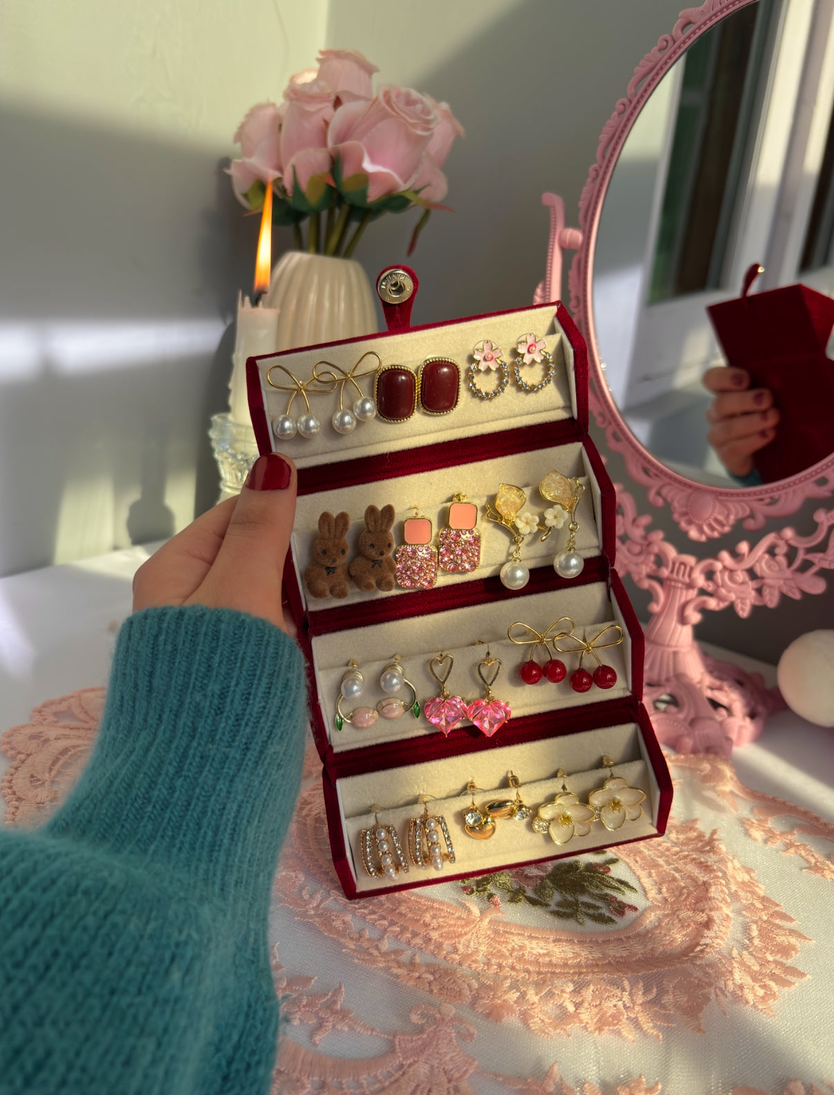 Lover Box- Earring Folding Gift Box (comes with set of 12 earrings)