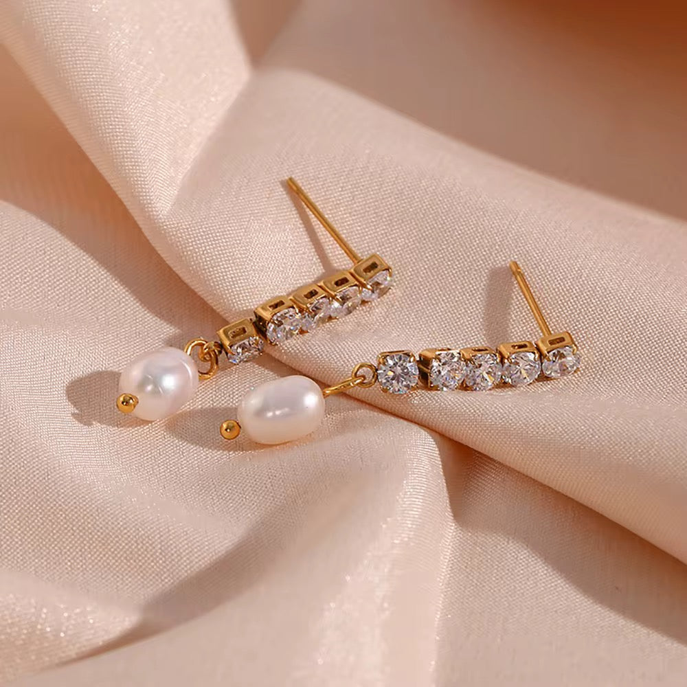 Alicia earrings