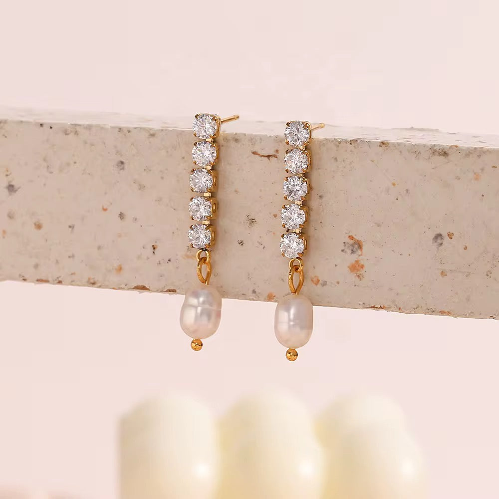 Alicia earrings