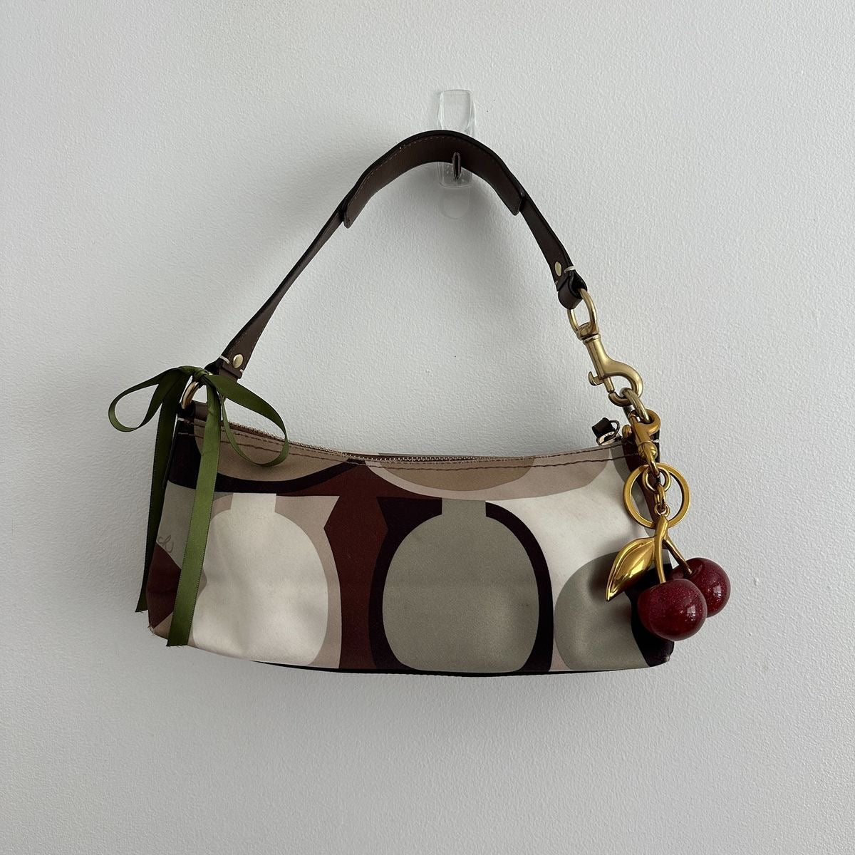 Bag cherry charm