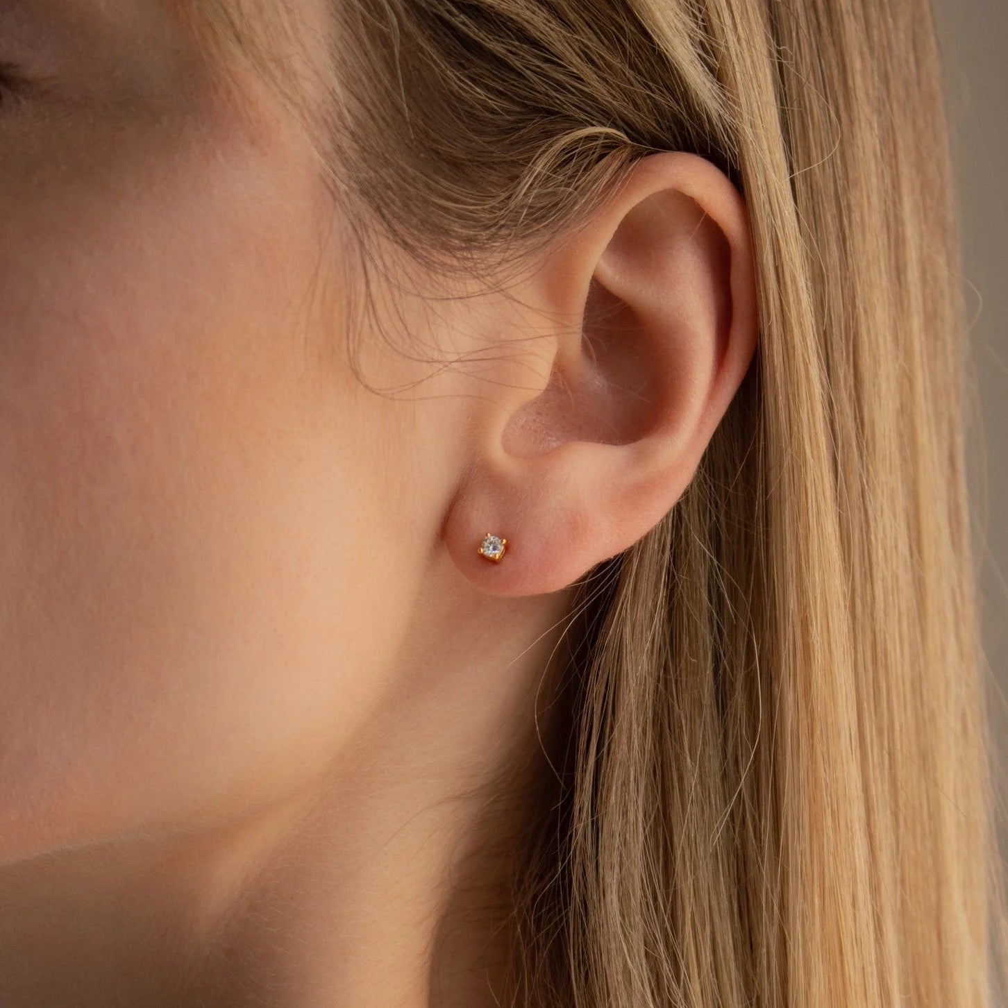 Brooke Tiny studs- Everyday wear