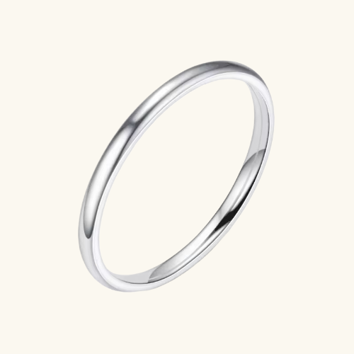 Simple silver ring