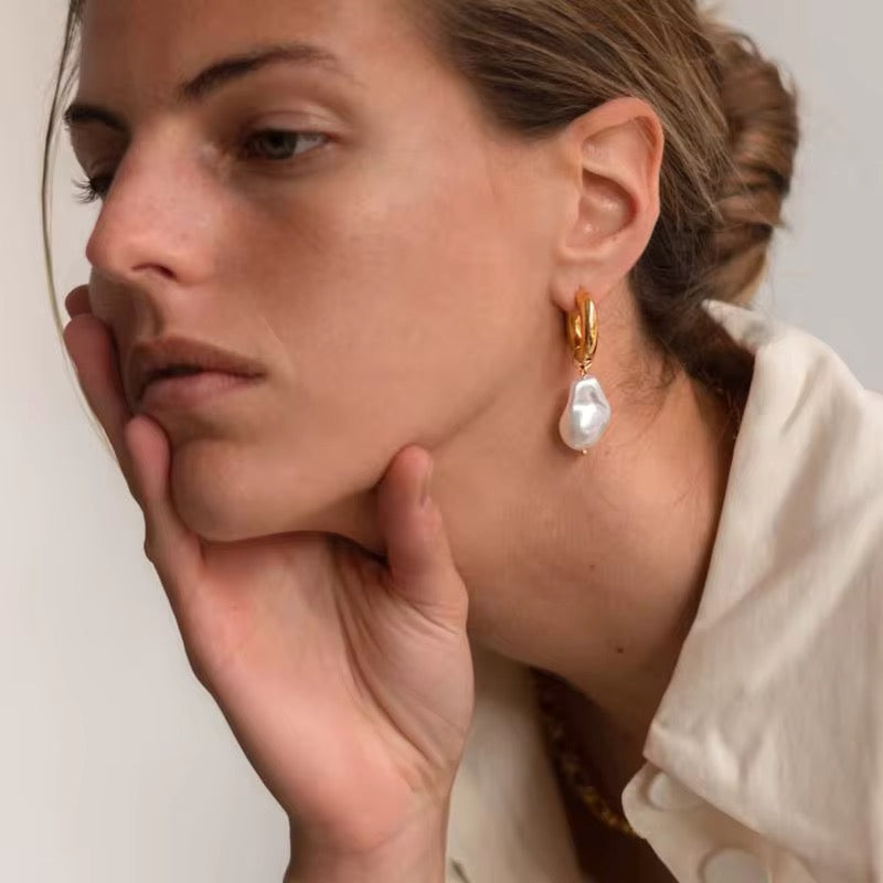 Baroque earrings