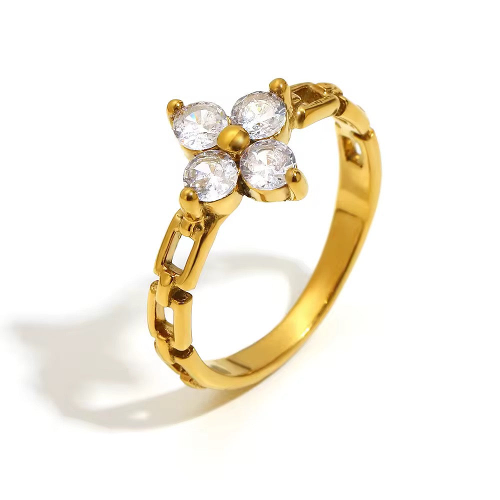 Bloom ring-18k Gold Plated