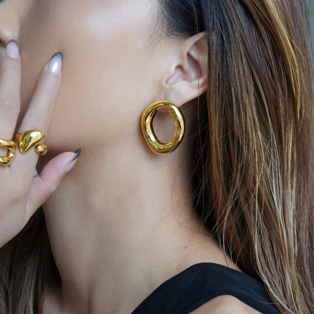 Oval statement earrings