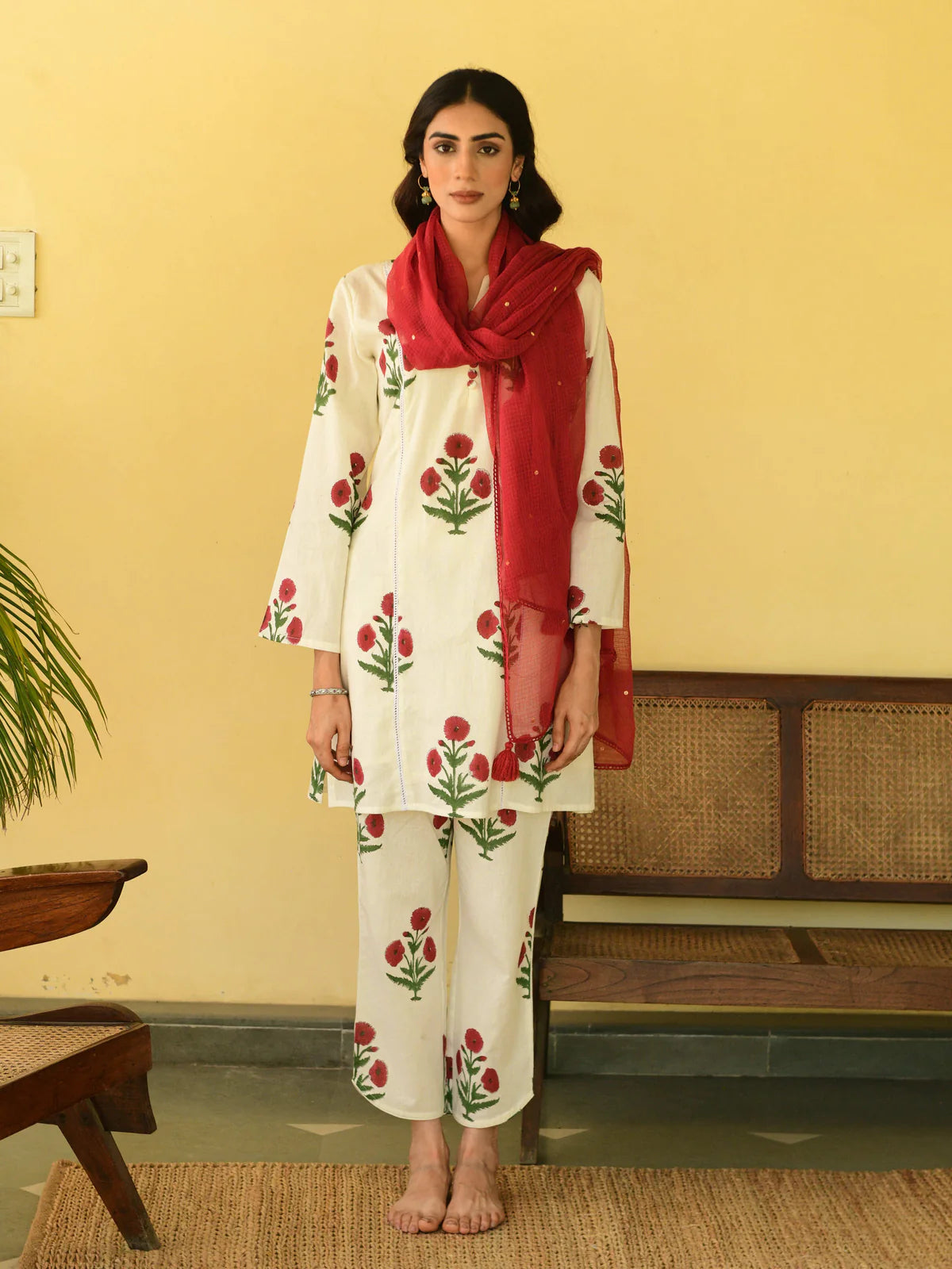 Sukoon red shirt kurta set