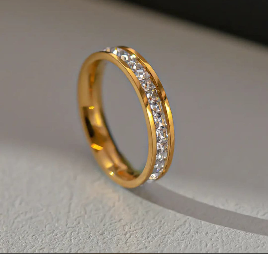 Lexi Ring