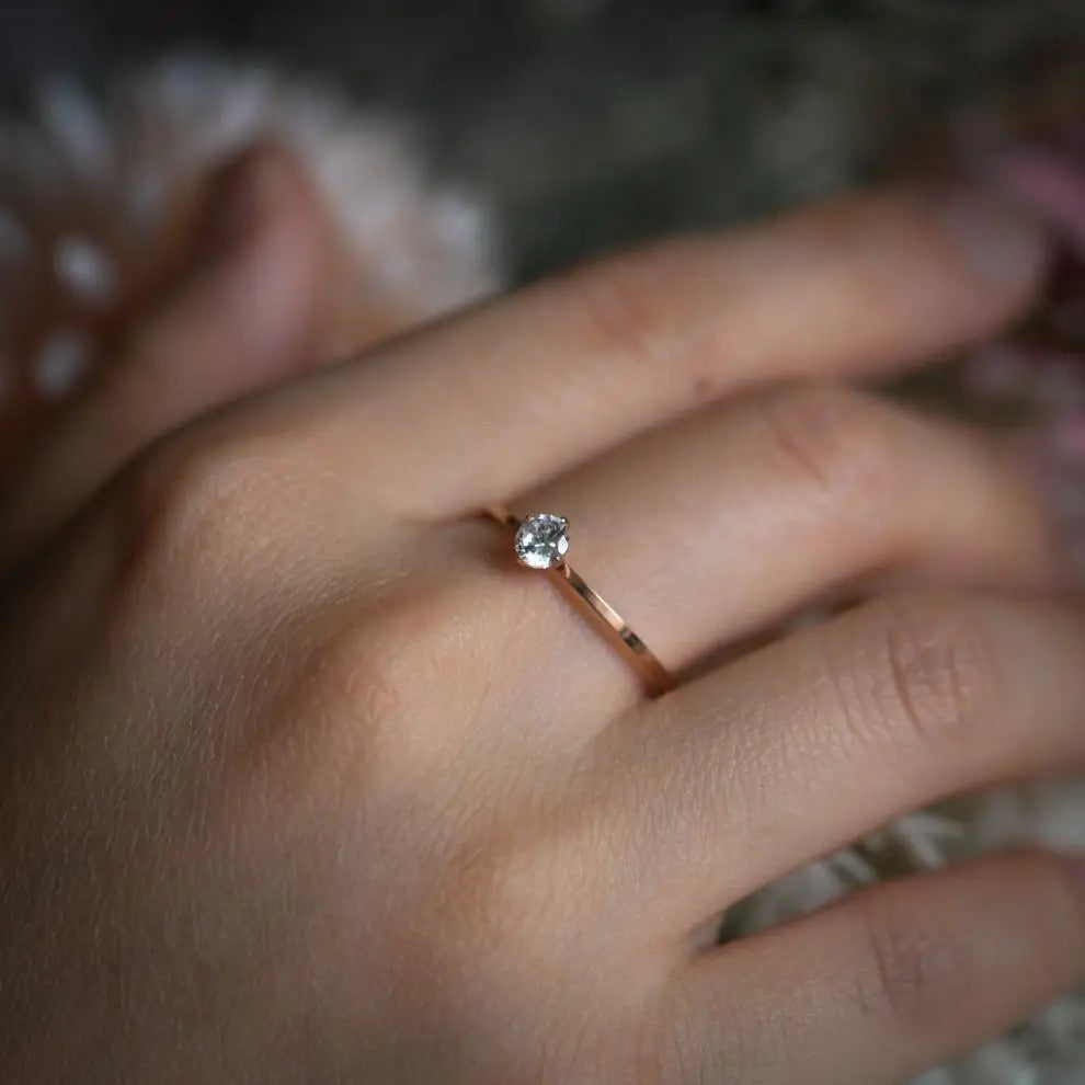 Solitaire ring