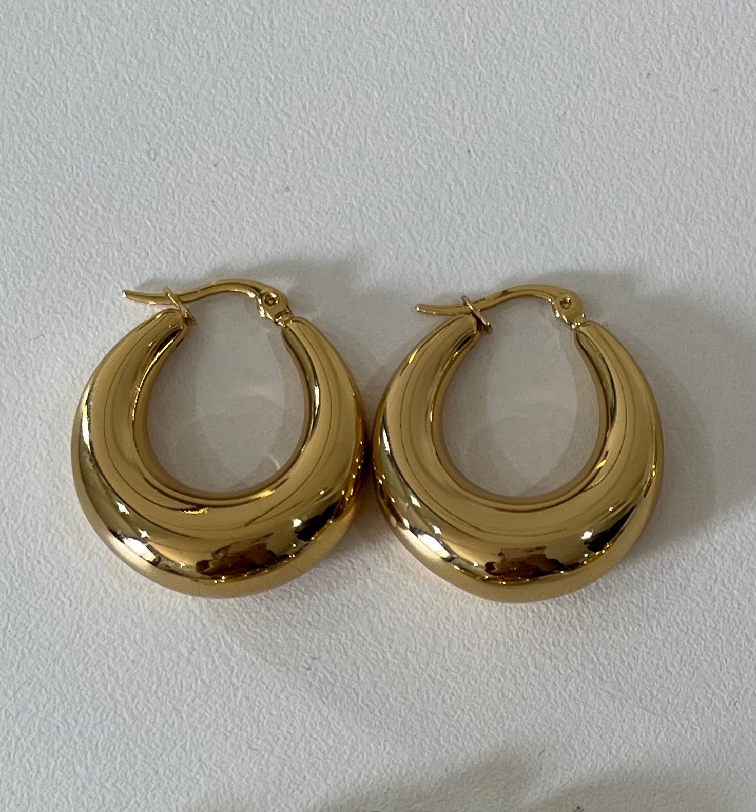 Classic Bold hoops