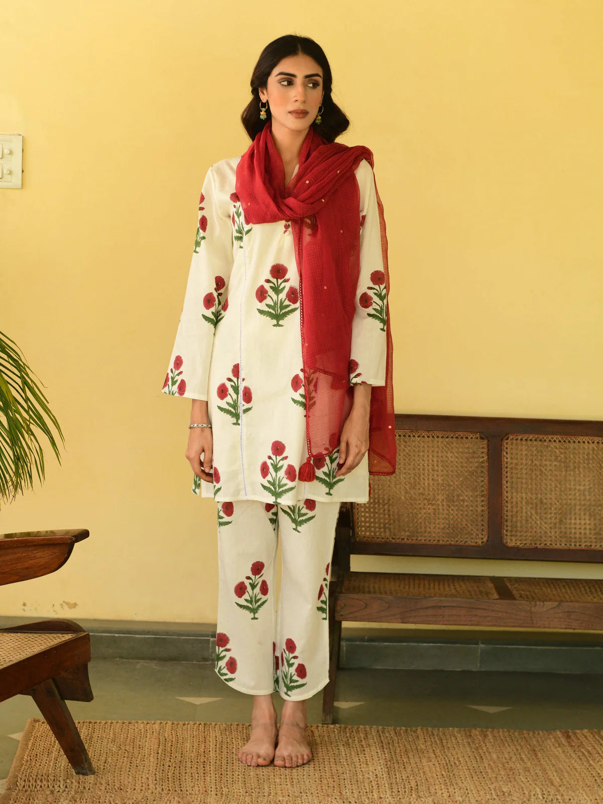 Sukoon red shirt kurta set