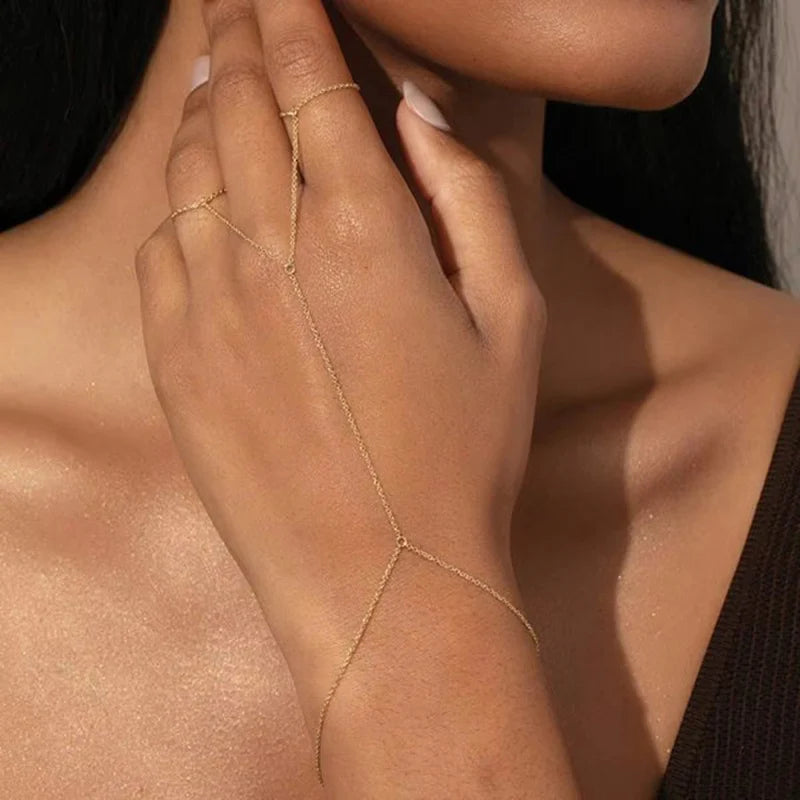Giggle handchain bracelet