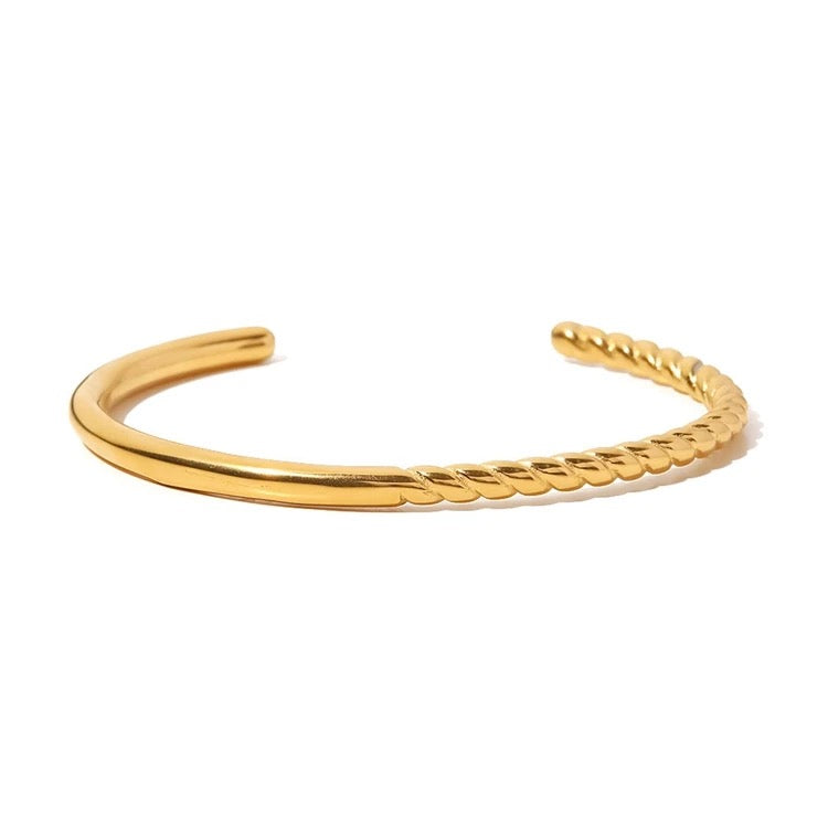 Zara cuff