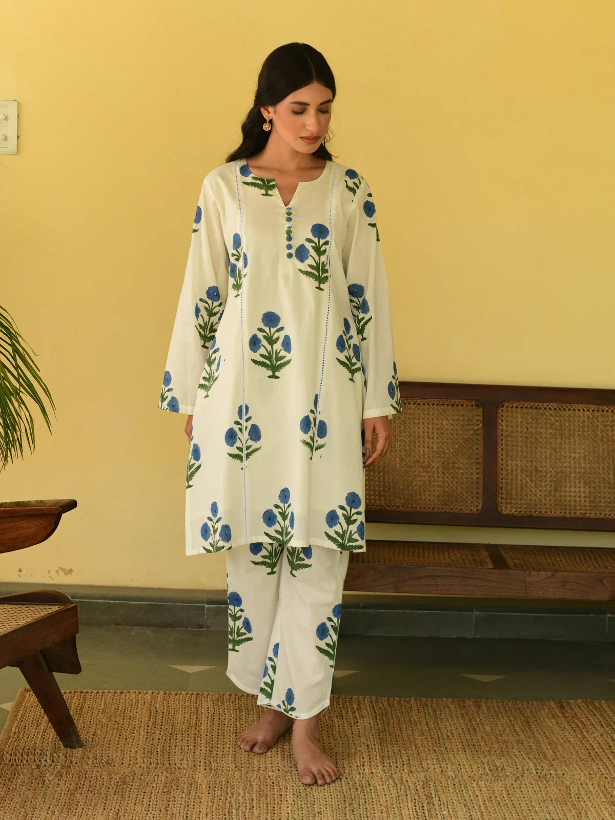 Sukoon blue short kurta set