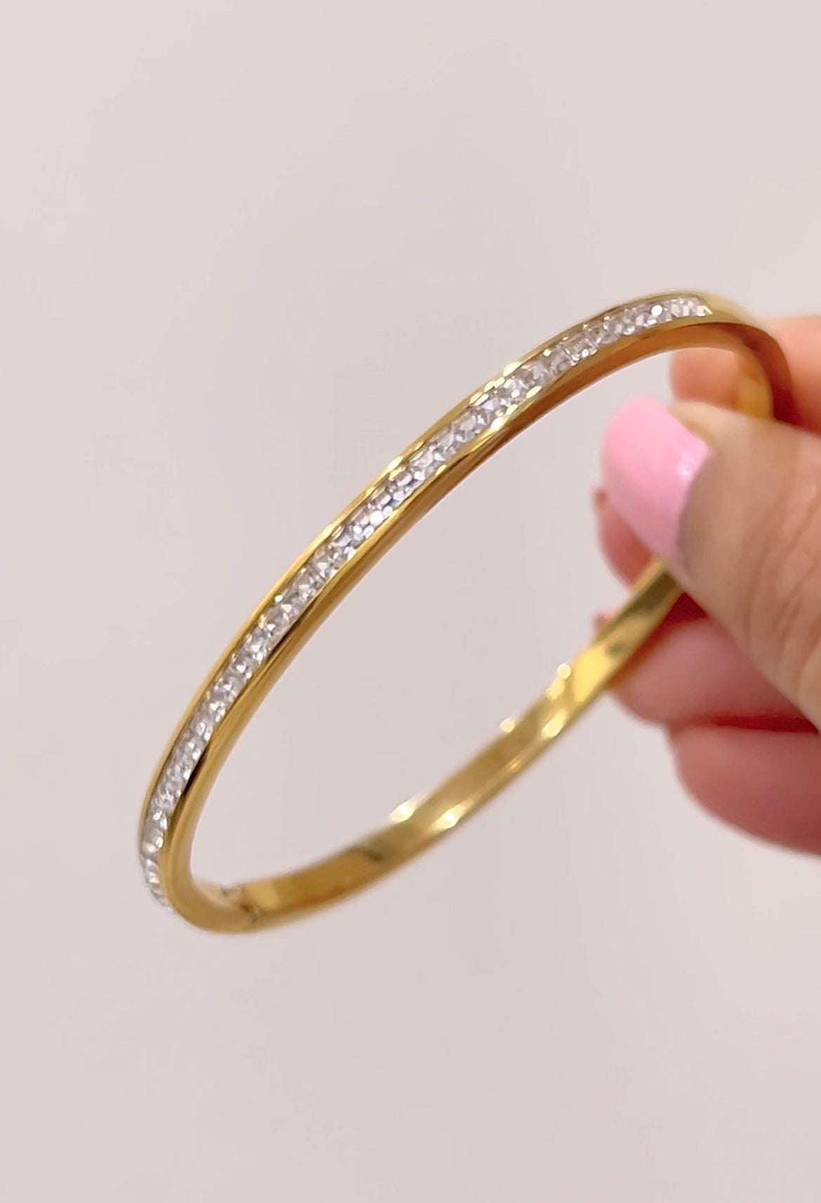 Studded diamond bangle