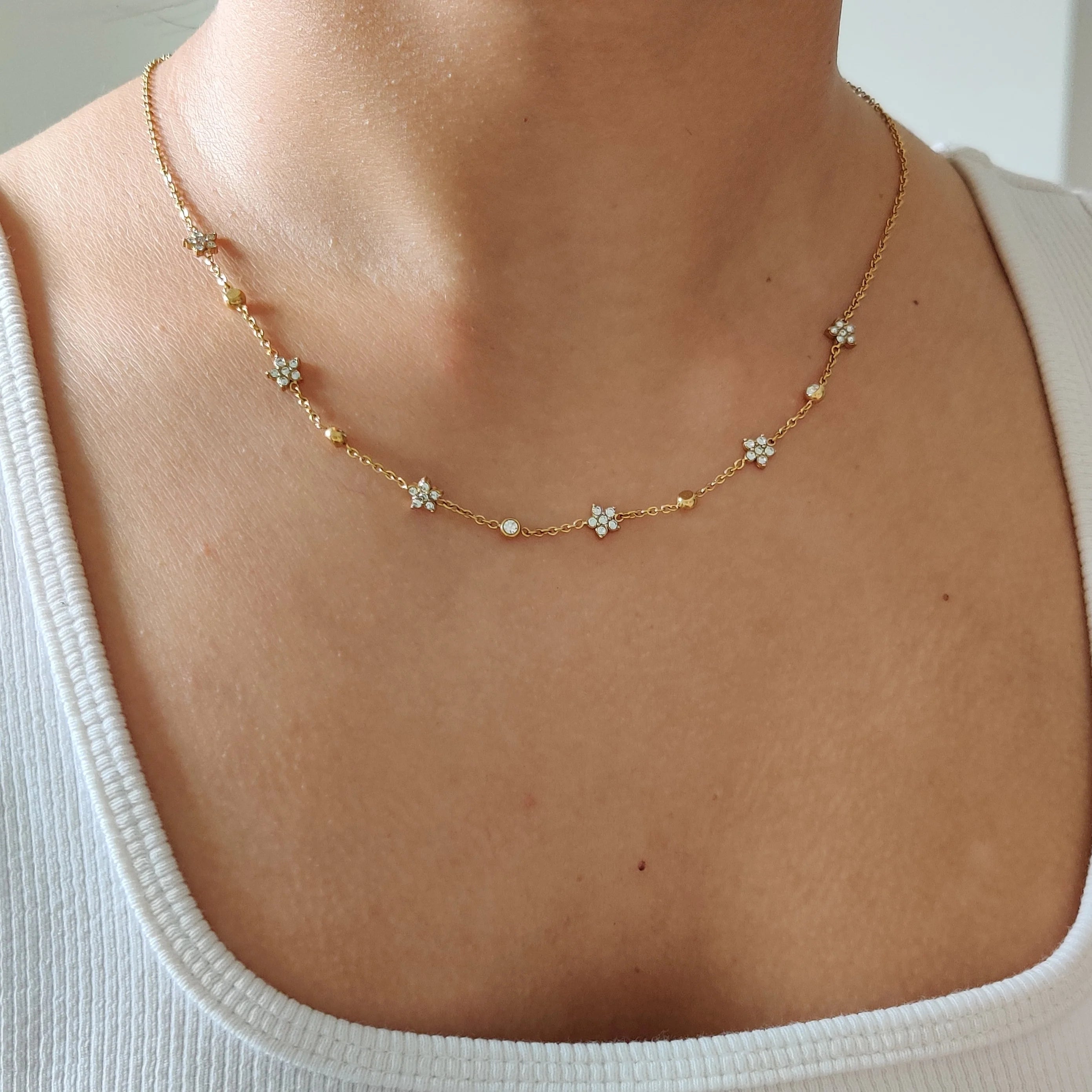 Gigi delicate necklace