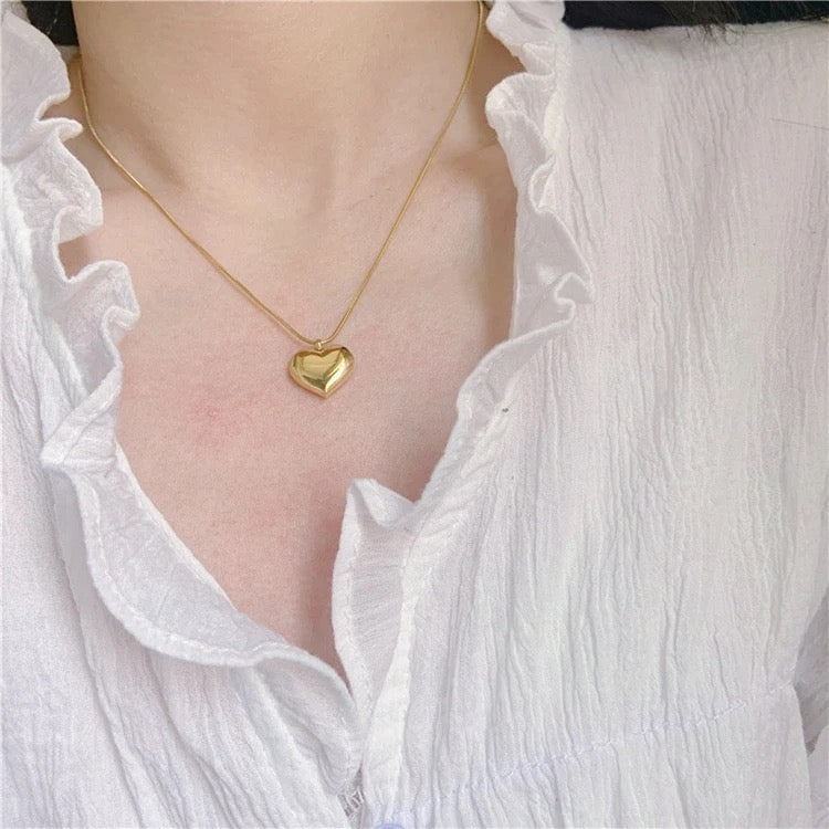 Amora Heart necklace