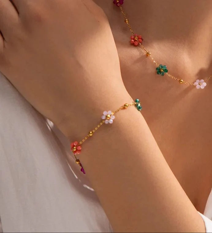 Floral bracelet