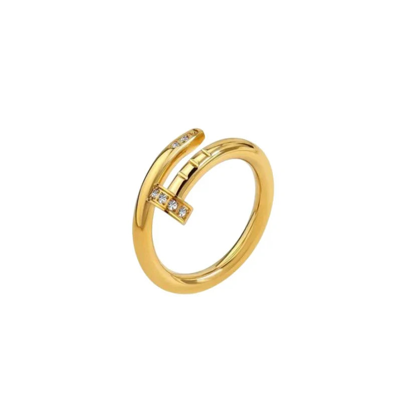 IT girl ring