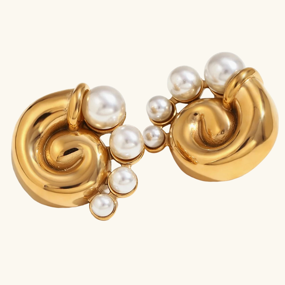 Vintage snail pearl earrings