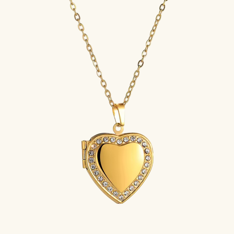 Heart studded Locket Necklace