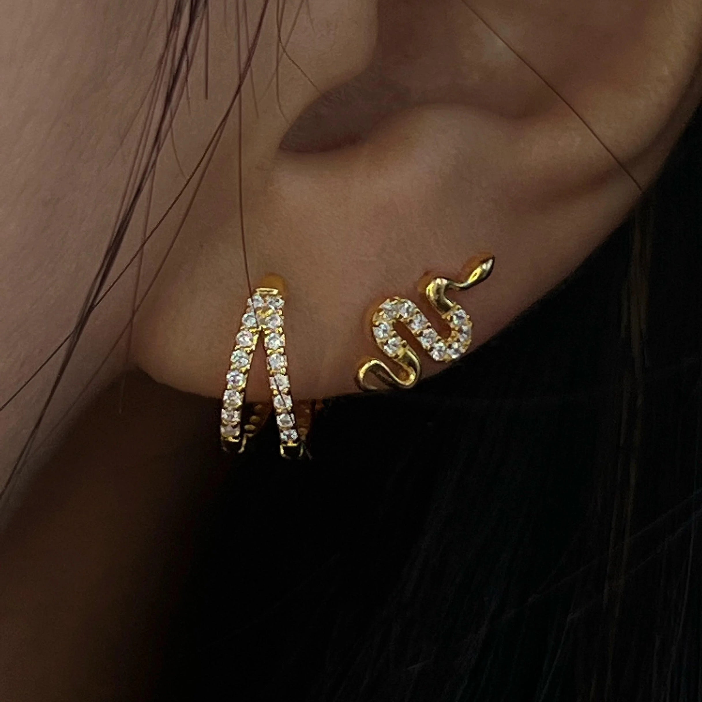 Snake studs